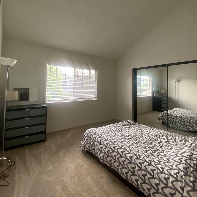 Bedroom for rent in Harbor City