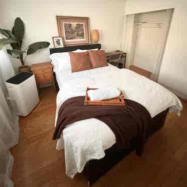 Move in ready furnished bedroom .