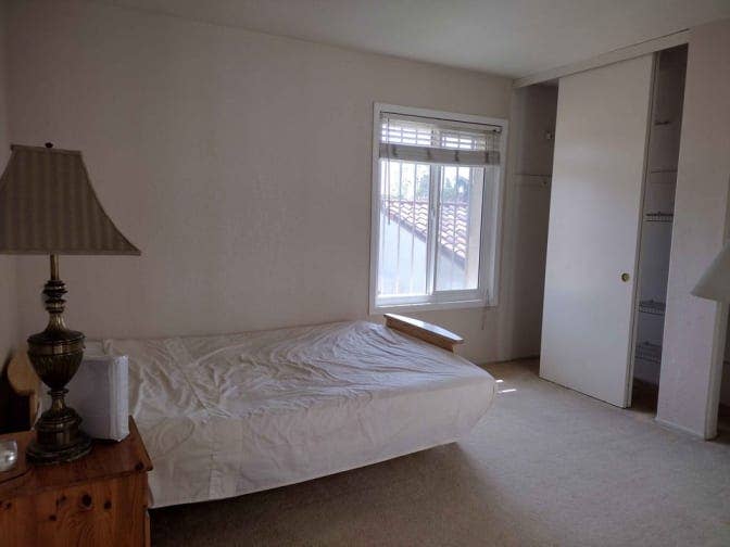 Room for Rent in Lake Forest, CA