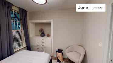 2 BR in New York City