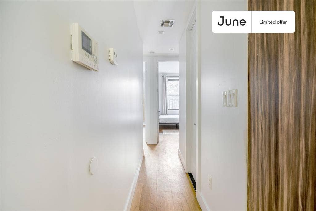 3 BR in New York City