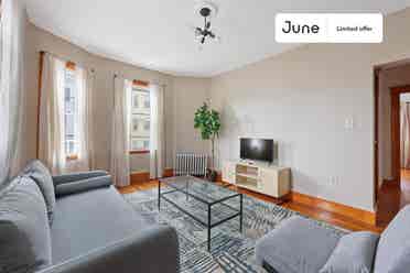 4 BR in Boston