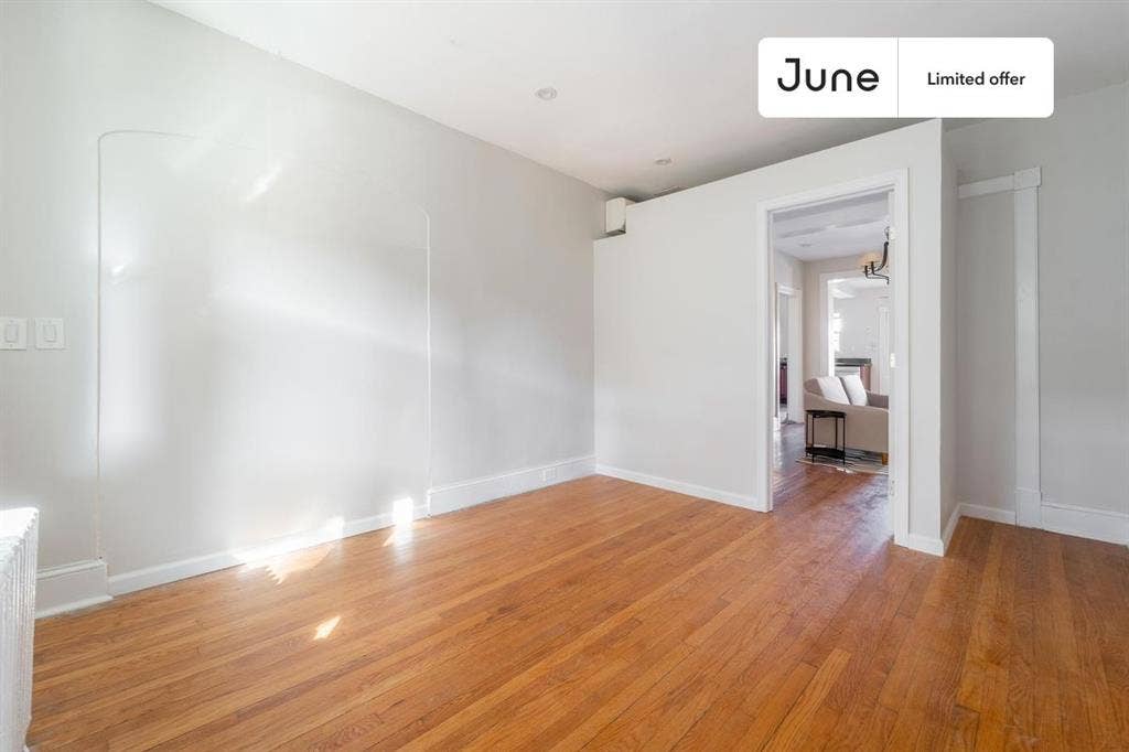 2 BR in Washington DC