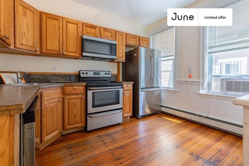 4 BR in Boston