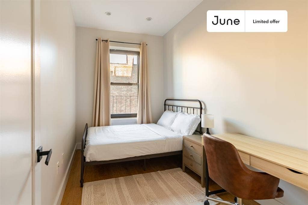 3 BR in New York City