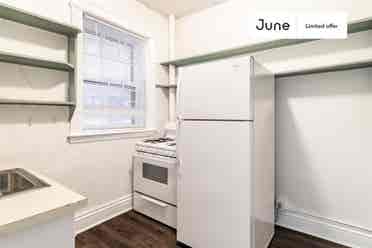 1 BR in Boston