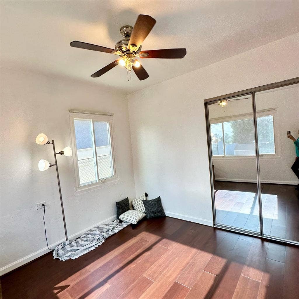 Master bedroom w/ private bathroom