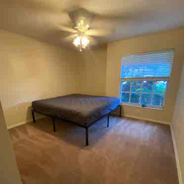 Bedroom in land o lakes area