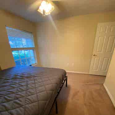 Bedroom in land o lakes area