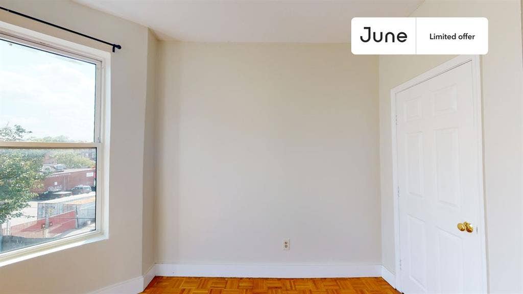 4 BR in Boston