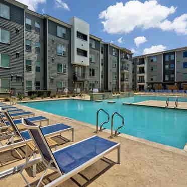 Ut Arlington housing