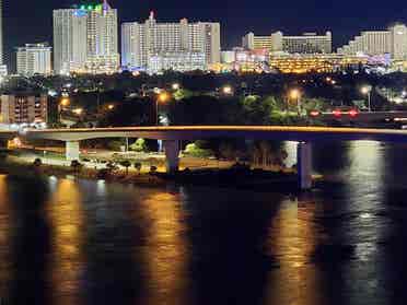 Daytona Beach Skyrise water view co