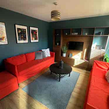 Room to let Galway 
5 days a week