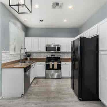 Beautiful  bath townhouse