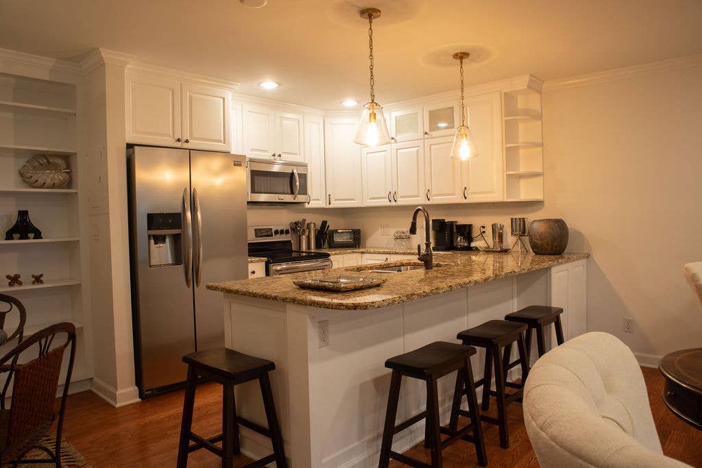 Myers Park Luxury Furnished Condo