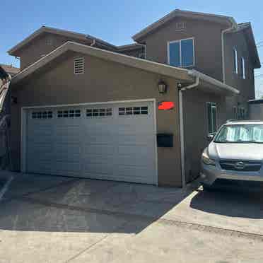 1 bdrm avail in large 2 story house