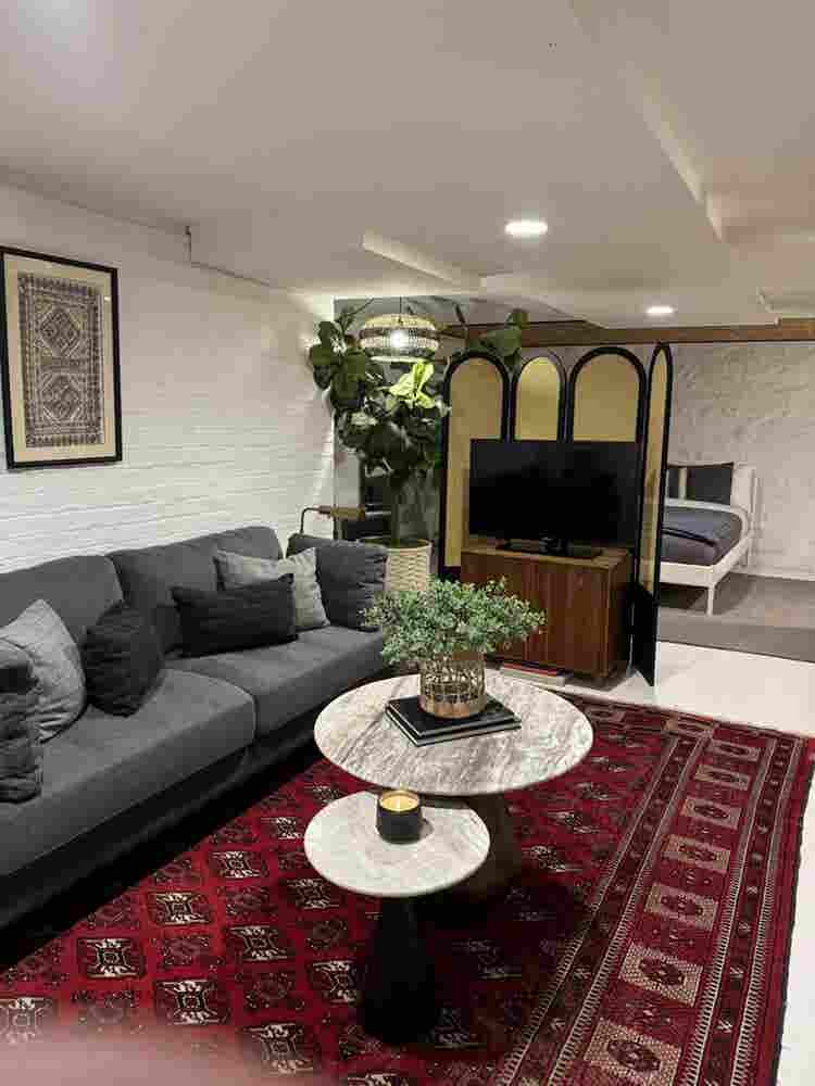 THE STUDIO HOTEL