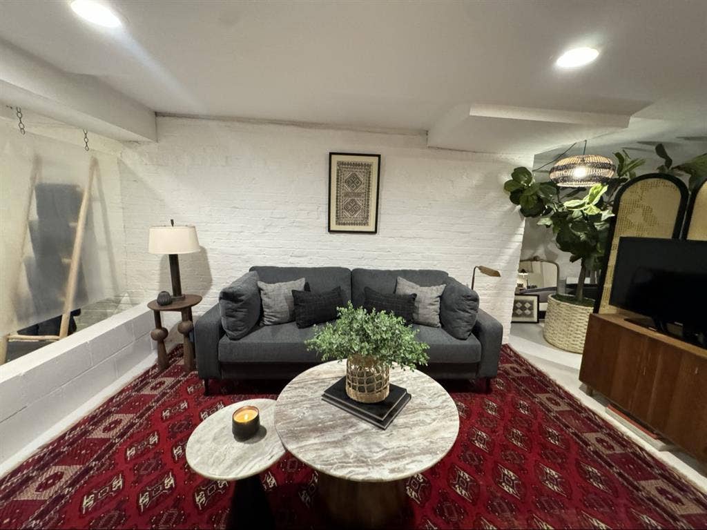 THE STUDIO HOTEL