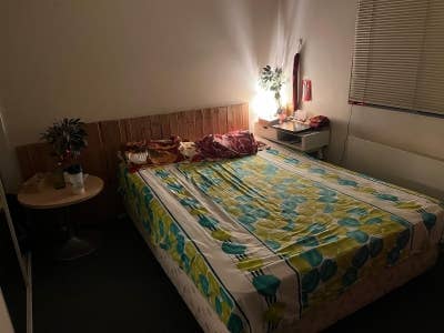 1 Room available in CBD