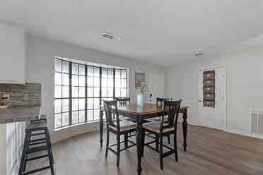 Private Room Rental in Arlington