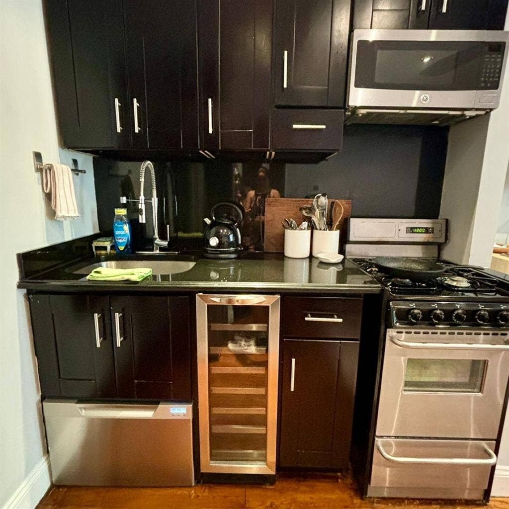 1 bedroom apartment -Hell’s Kitchen