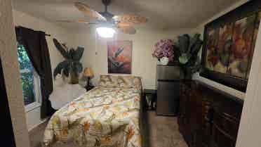 Very nice room for FEMALE ONLY