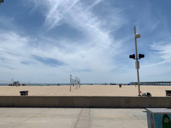 Female room share at the beach!