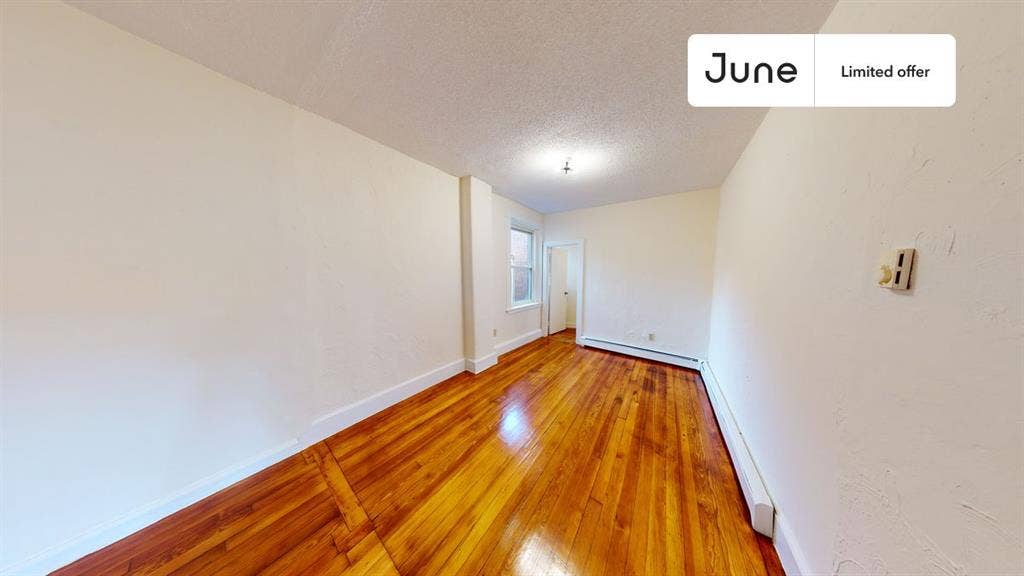 3 BR in Boston