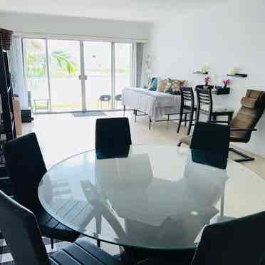 Waterfront Apt. in Miami Beach!