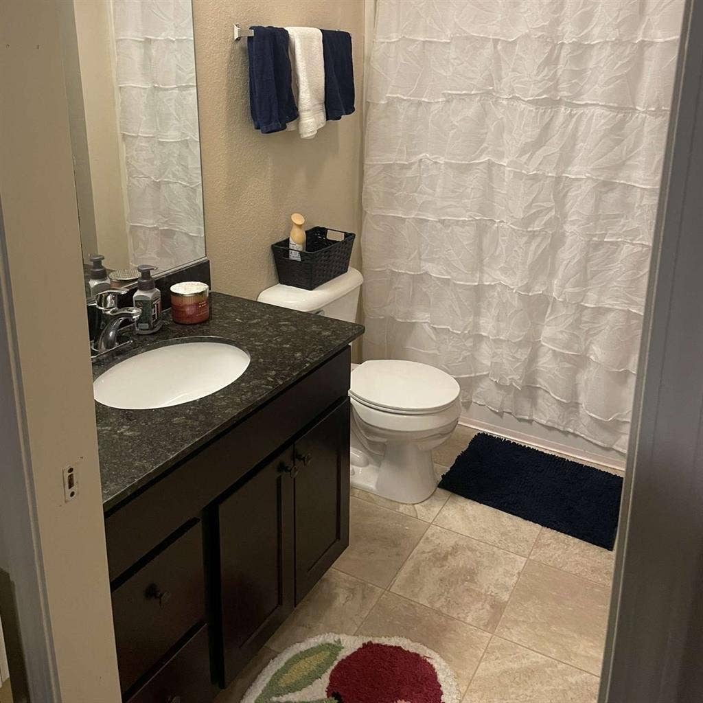 East Lansing Sublease May-Aug