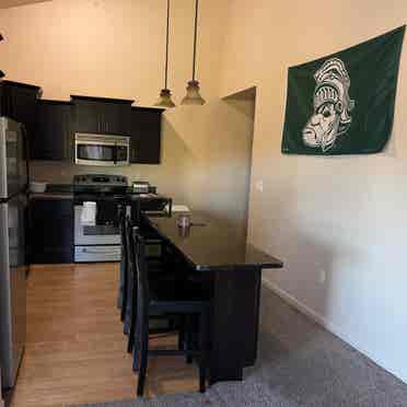 East Lansing Sublease May-Aug