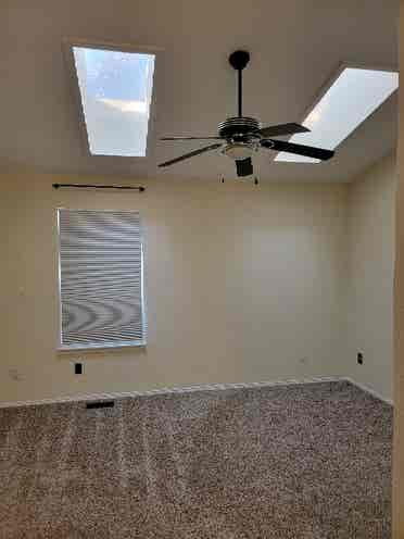 Single bedroom private bathroom