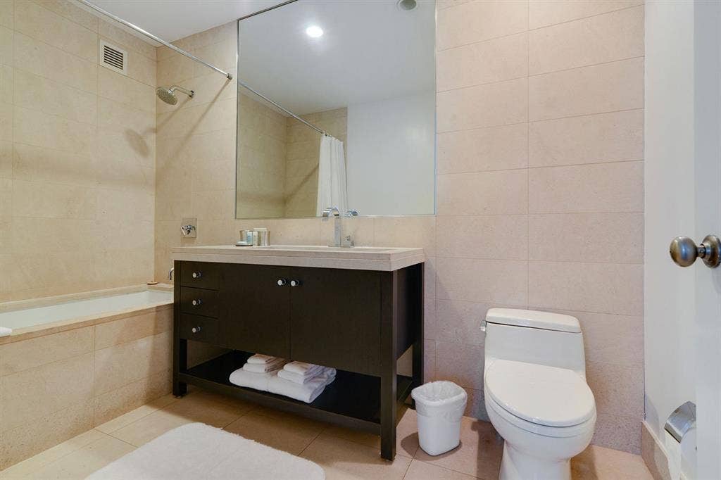 ❤Spacious Sublet with Private Bath❤