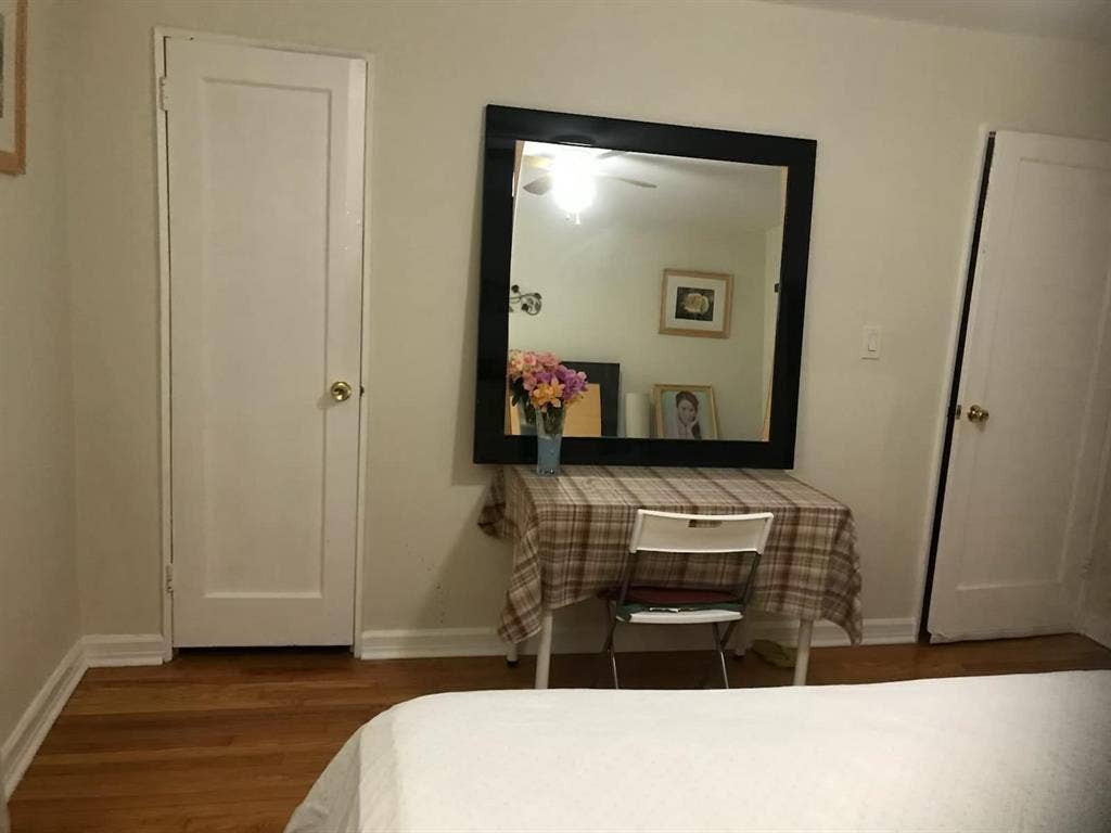 Beautiful Private Room Available