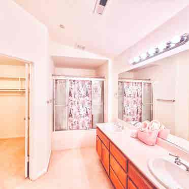 master bed, private bath+parking