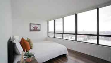 Private furnished room - Females