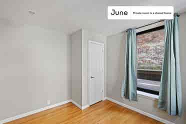 3 BR in New York City