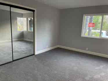 Room for Rent in Orange Hills