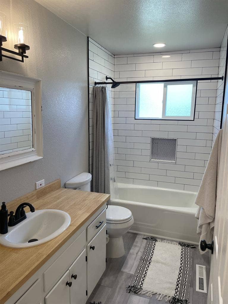 Room and private bathroom