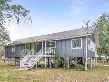 Ft Morgan home with bay views