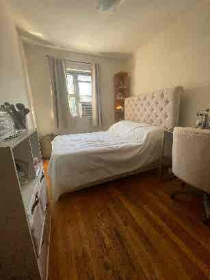 Private Room In Astoria, Queens