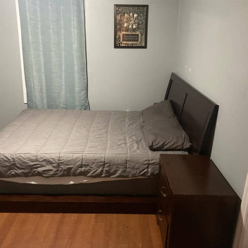 Room for rent shared living spaces