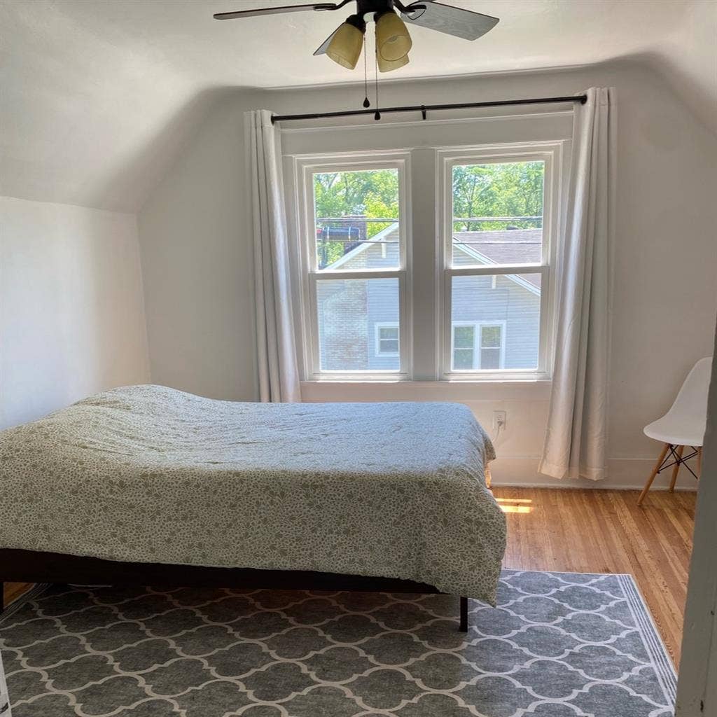 Room for rent in East Nashvillee