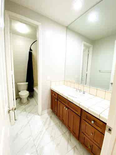 Large suite with private room/bath