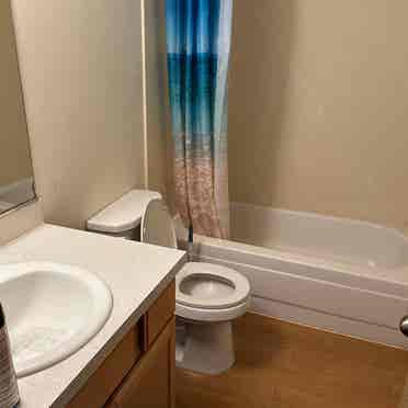 1Br and a private bathroom