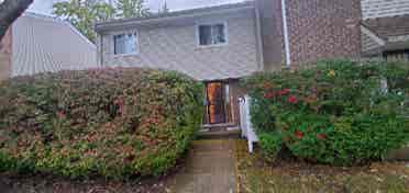 4bdrm Townhouse