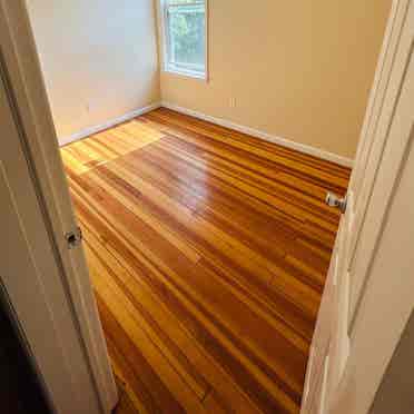 2nd floor Rooms for rent Troy NY!