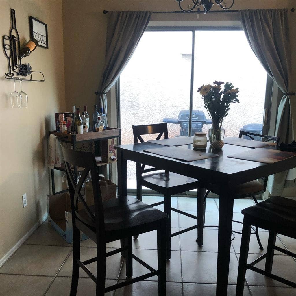 Looking for a 3rd roommate!