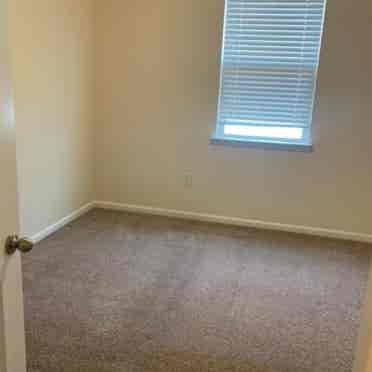 Room for rent shared bathroom