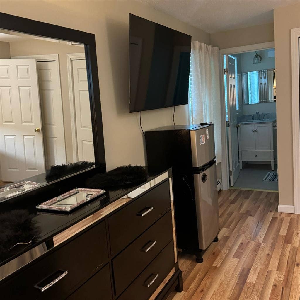 1 Master bedroom for rent